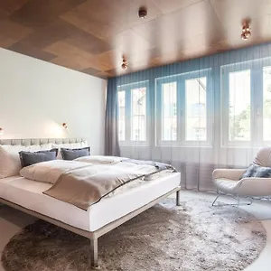 Hotel Ema House ****